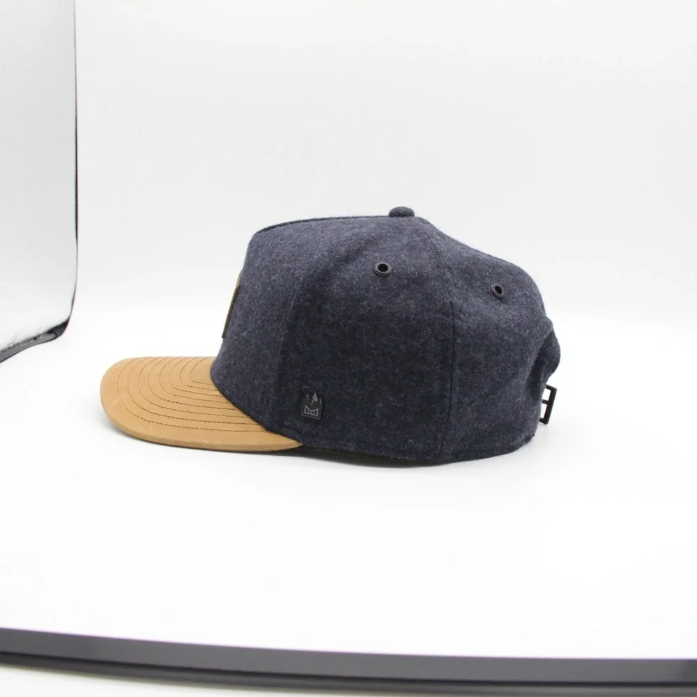 Melin Odyssey Scout Thermal Strapback in Navy - Picture 5 of 10